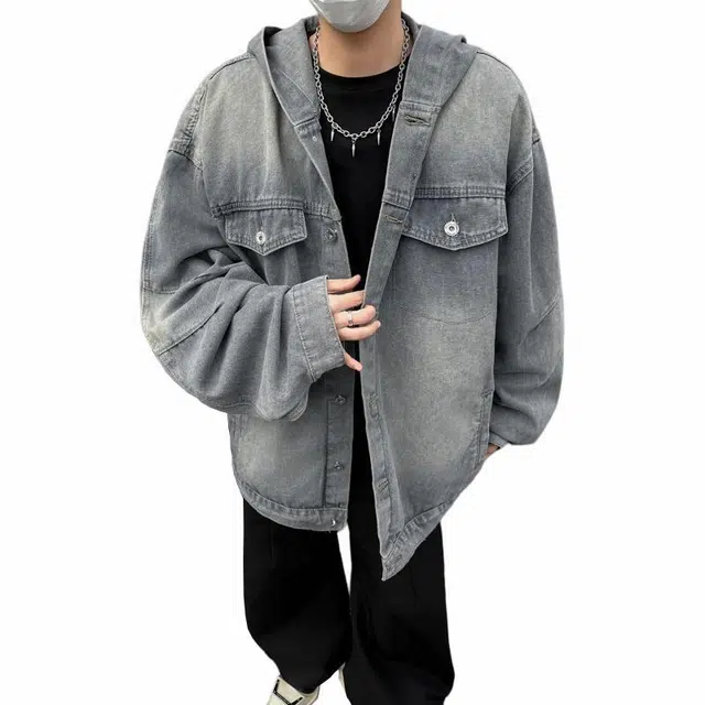 Fakeyoung