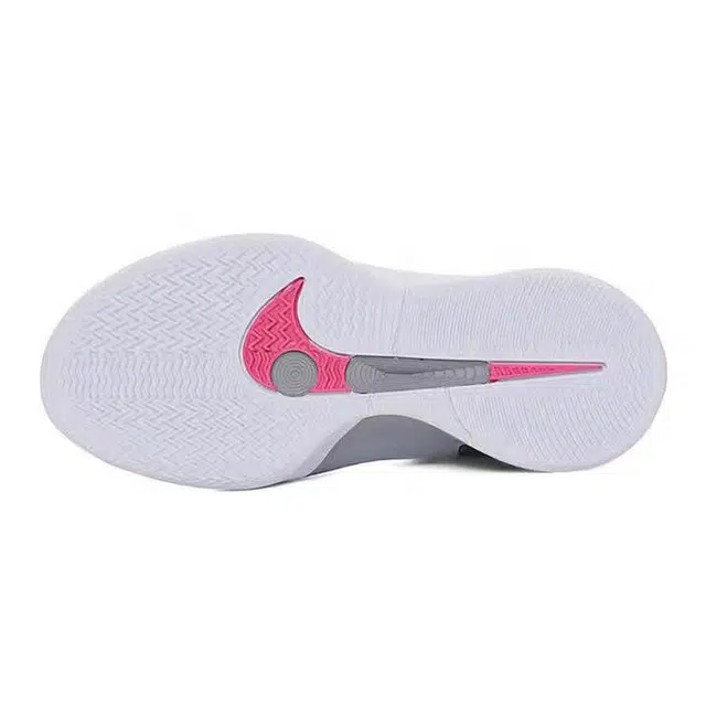 Nike Sabrina 2