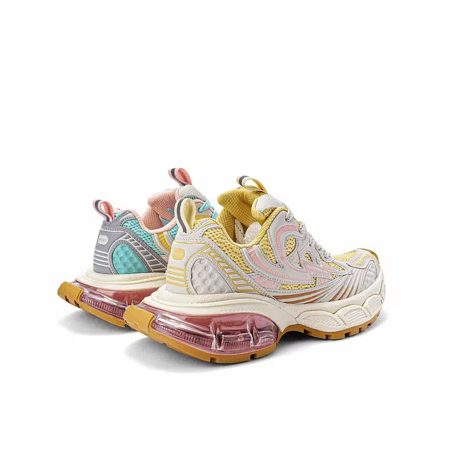 MINISO M