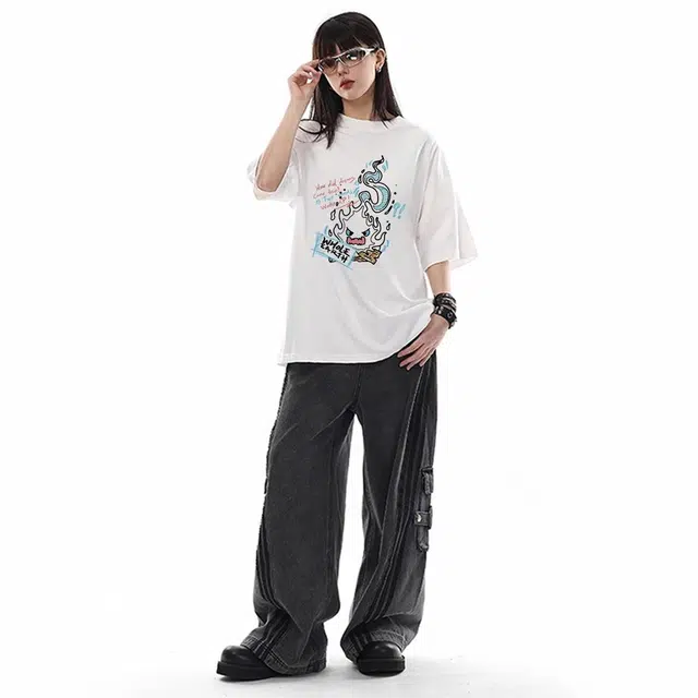 WHOLE EARTH Logo T
