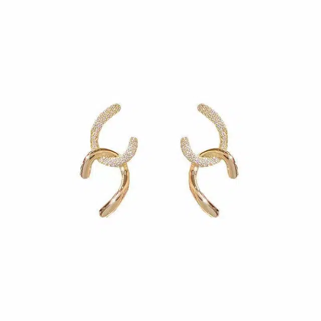 前方大荒野 时尚小众设计 法式潮流简约几何造型 轻奢高级感温柔甜美迷人精致小巧时髦日常百搭 锆石 耳环 女款