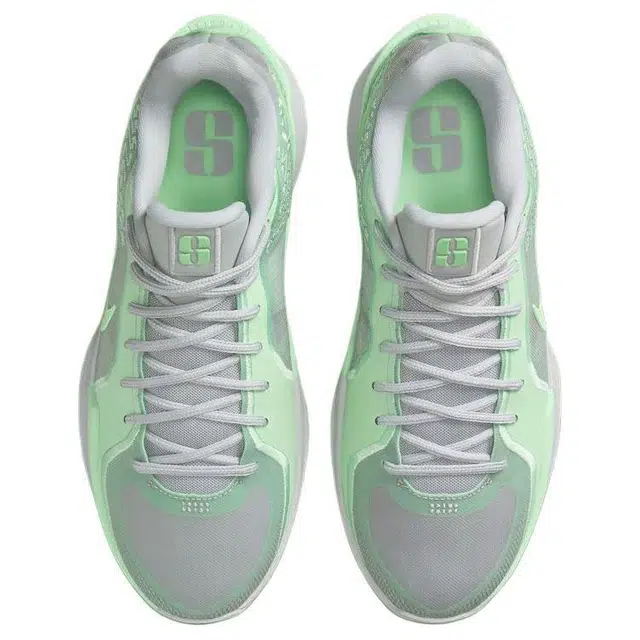 Nike Sabrina 2 The Bridge W