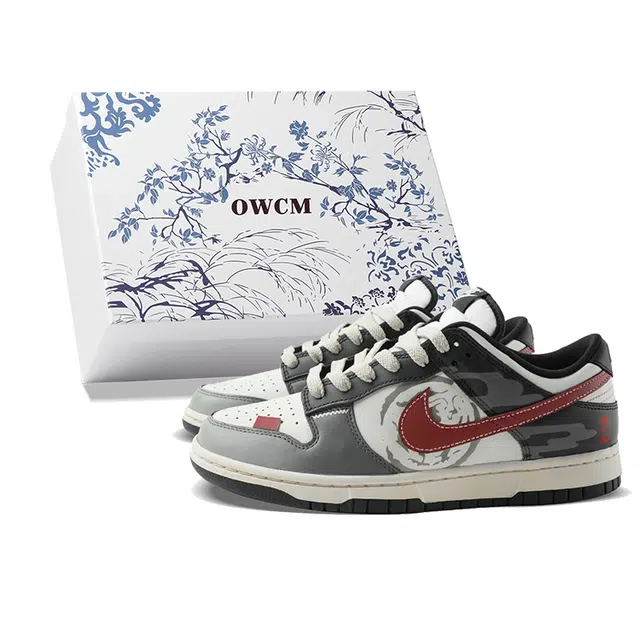 Nike Dunk Low "Wild Dance Snake"