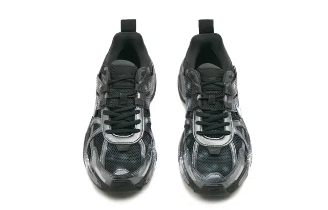 Nike V2K Run