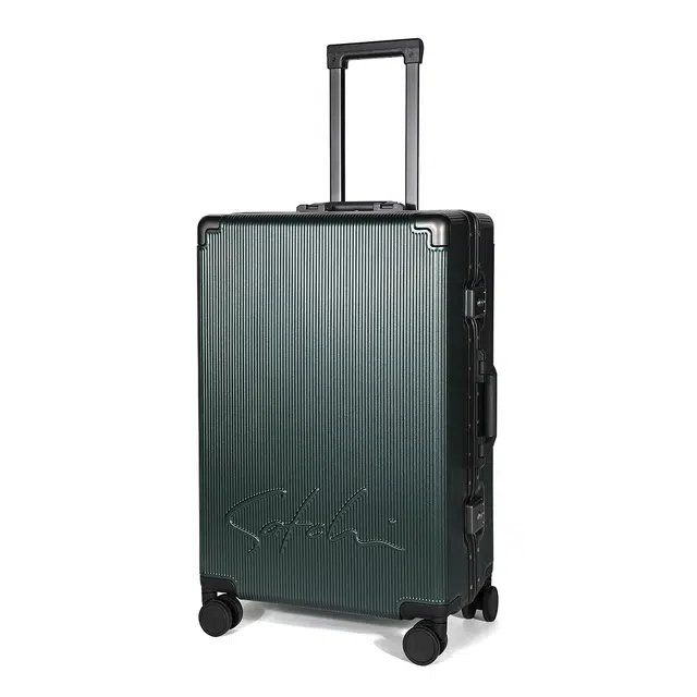 Satchi PC 24