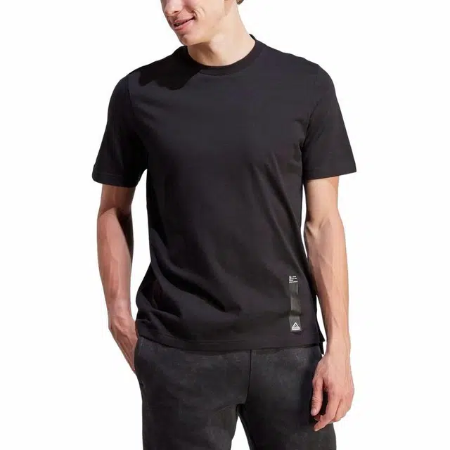 adidas City Escape Split-Hem Tee T