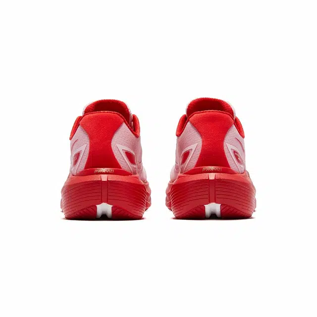 Saucony Slay 2