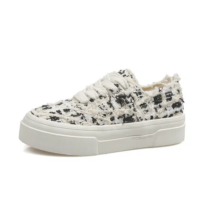 小鹿米利 小香风经典时尚 休闲百搭舒适 透气 低帮 帆布鞋 女款