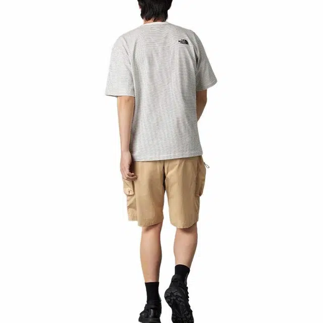 THE NORTH FACE UE T
