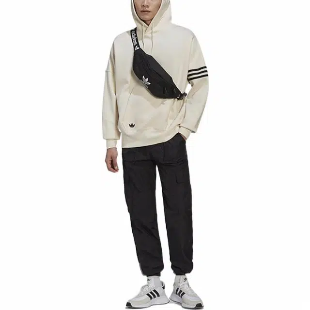 adidas originals Logo