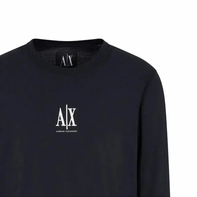 EMPORIO ARMANI T