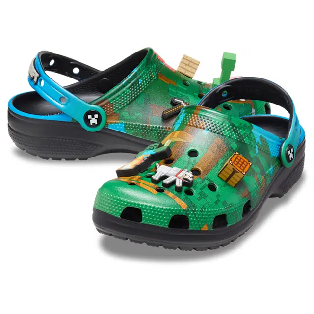 Minecraft x Crocs Classic Clog