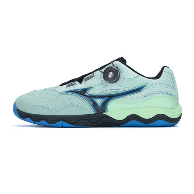 Mizuno Wave Medal SP5