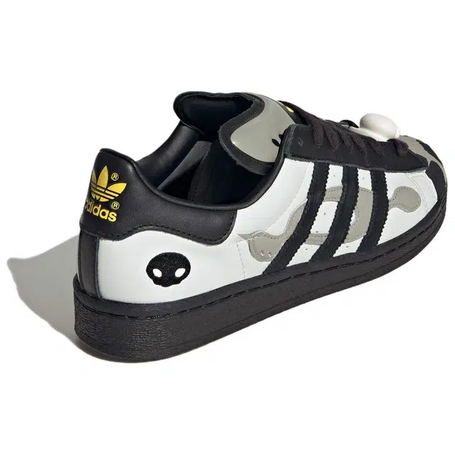 adidas originals Superstar 82