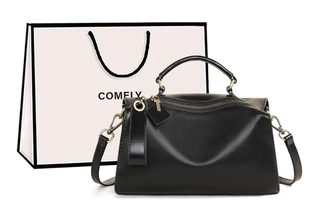 COMELY Boston Bag Classic Black