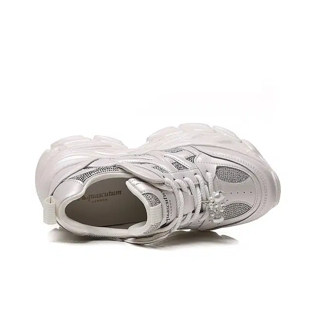 AQUASCUTUM