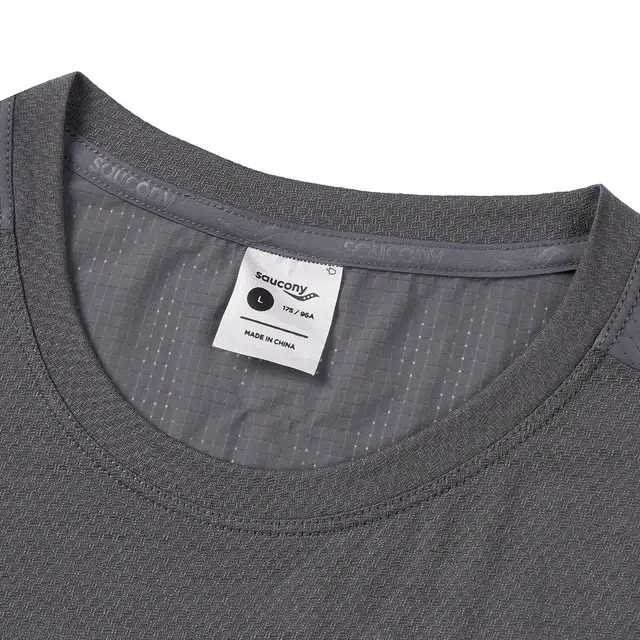 Saucony T