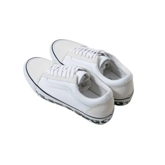 CDG x Vans Old Skool