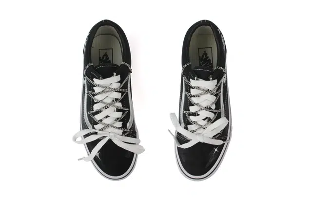 Vans Ward