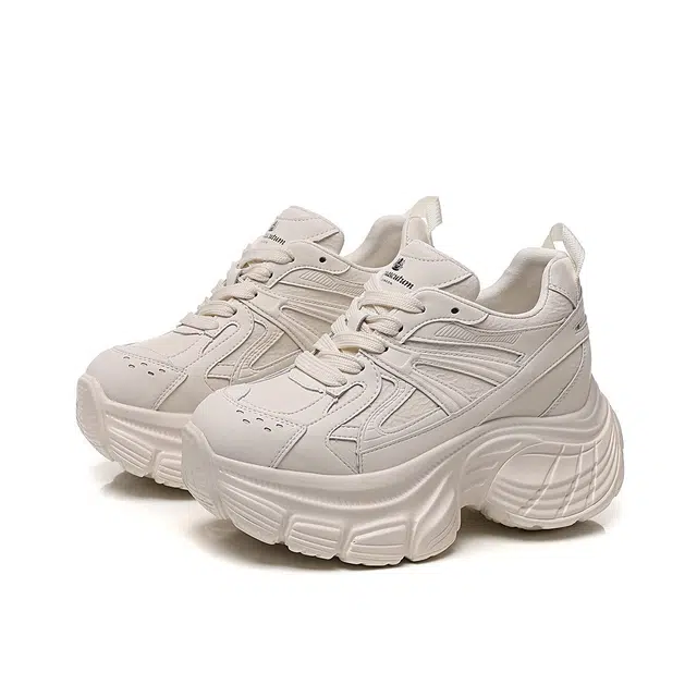 AQUASCUTUM