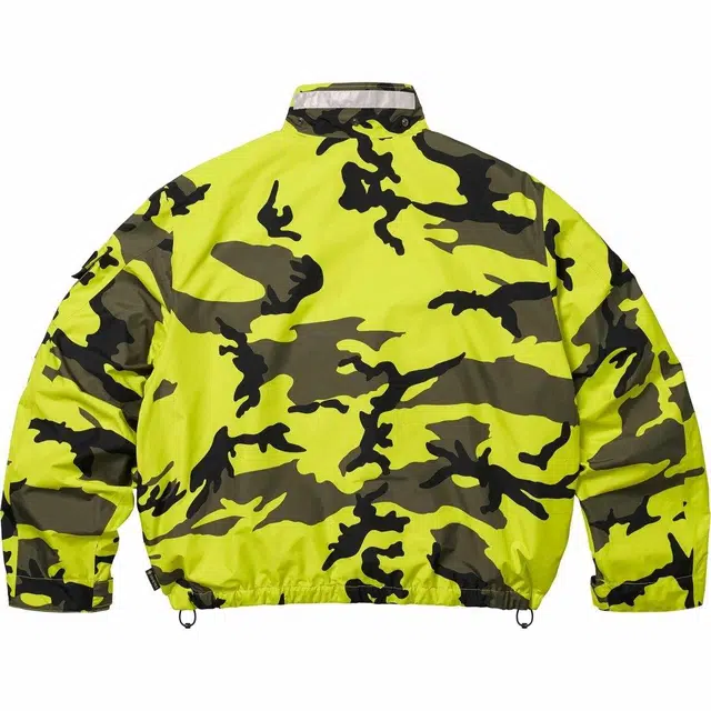 Supreme SS25 WEEK1 2-in-1 GORE-TEX Shell + Quilted Liner Vest