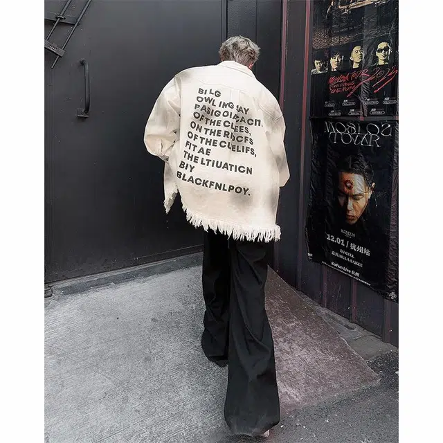 雅鹿 美式高街字母印花简约基础款纽扣宽松翻领街头嘻哈防风舒适大码破坏毛边设计款无性别主义夹克外套 男女同款