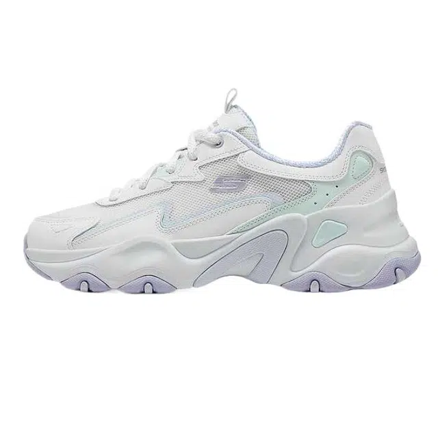 Skechers