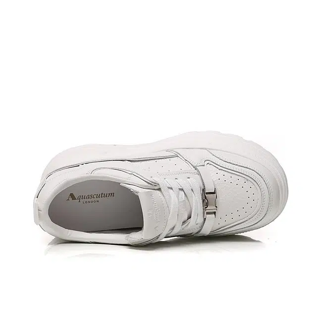 AQUASCUTUM