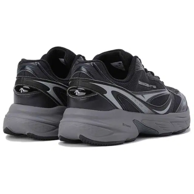 DESCENTE Hyper Nova
