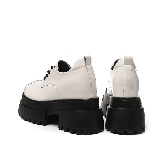 AQUASCUTUM