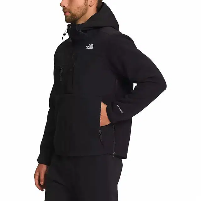 THE NORTH FACE Logo