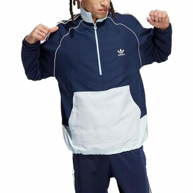 adidas originals Logo