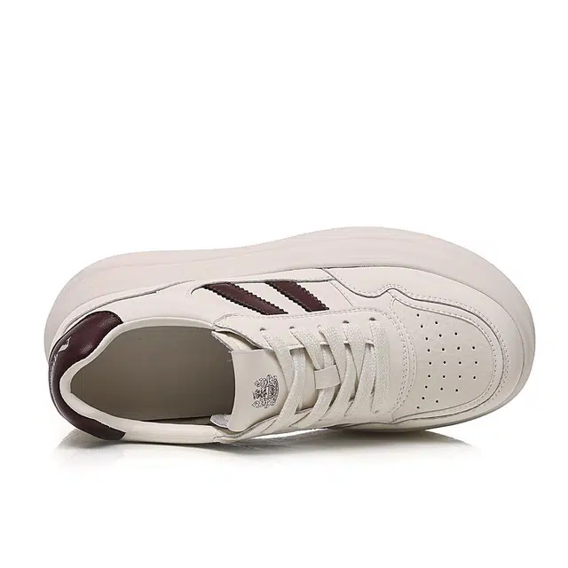 AQUASCUTUM