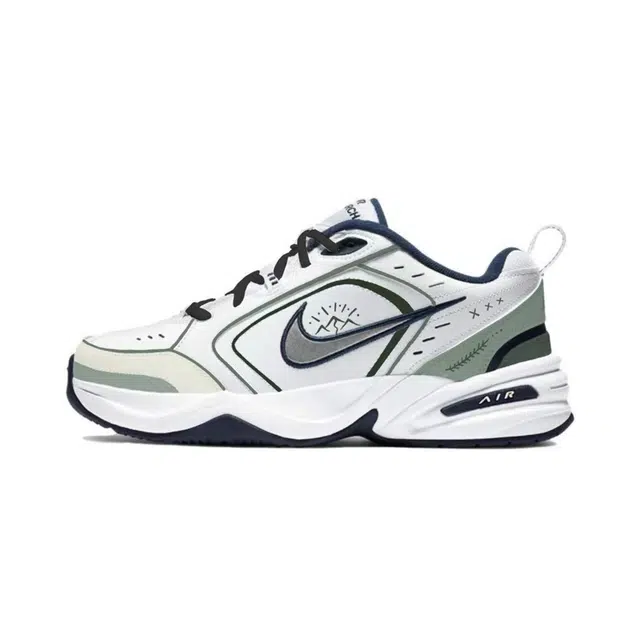 Nike Air Monarch 4