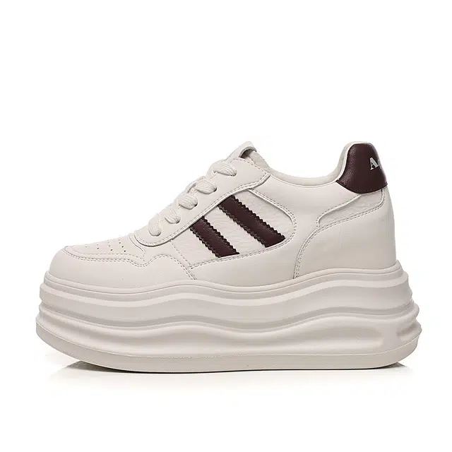 AQUASCUTUM