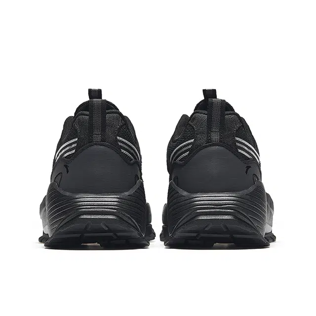 超级安踏 蜉蝣 复古百搭 防滑增高 低帮 老爹鞋 男款 基础黑