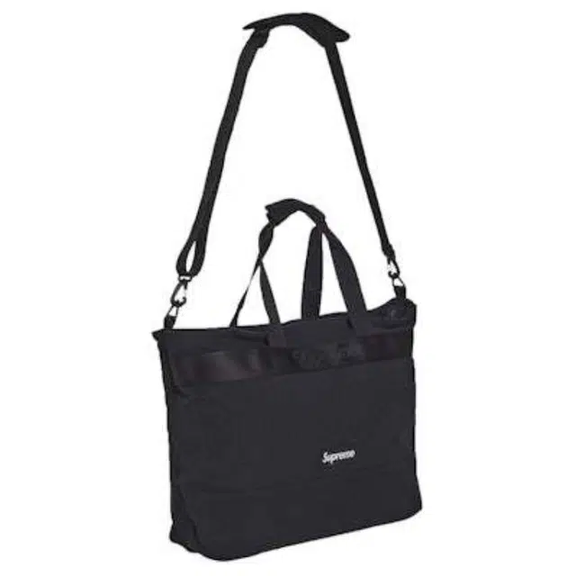 Supreme Tote