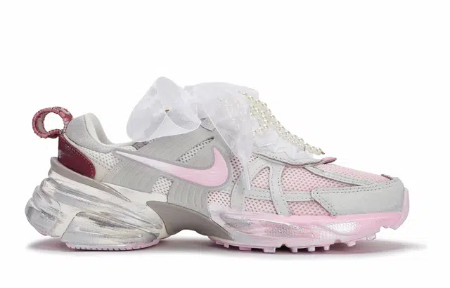 Nike V2K Run 811