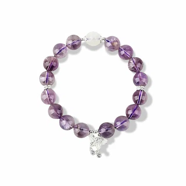 希遇 紫烟凝碧 优雅精致 时尚高级单品  小众设计气质优雅 少女系   #好运 日常百搭 紫水晶 手串 男女同款情侣款