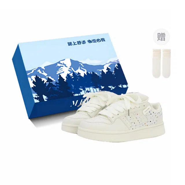 小鹿米利 可爱俏皮面包鞋 学生党校园风 上班通勤百搭 波点印花时尚 低帮 板鞋 女