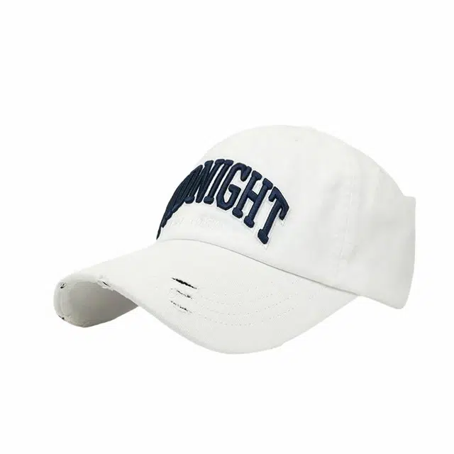 钓鱼熊 复古美式做旧破洞棒球春夏刺绣字母大头围显脸小 棉 鸭舌帽 男女同款情侣款