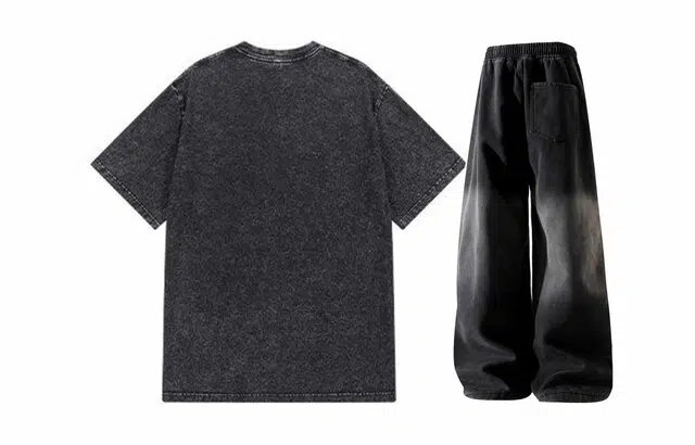 URBAN AUTHENTIC T