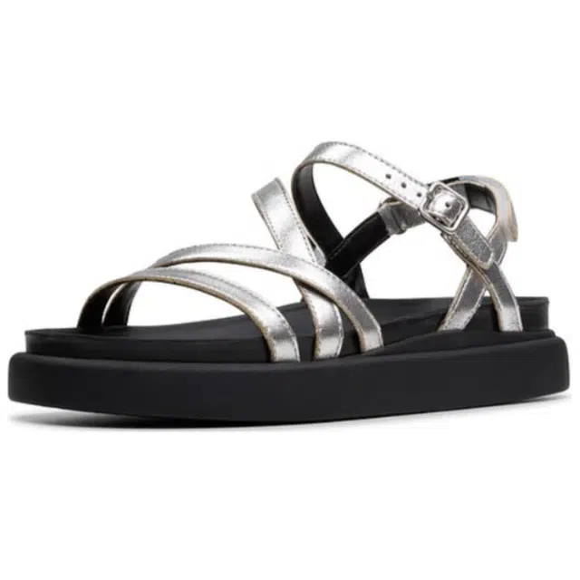 Clarks 3cm