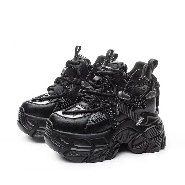 AQUASCUTUM
