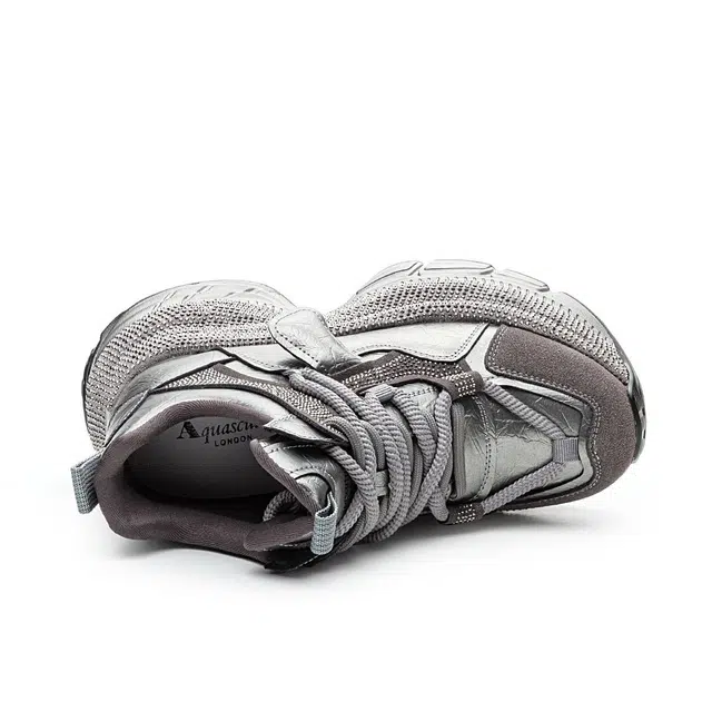 AQUASCUTUM