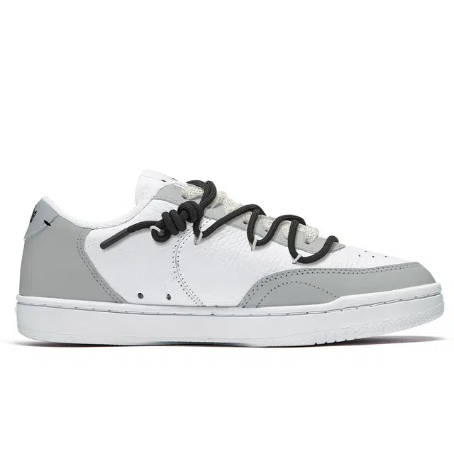 Nike Court Vintage