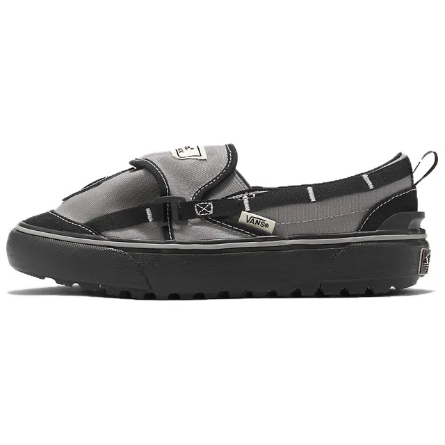 Nicole McLaughlin x Vans slip-on RS