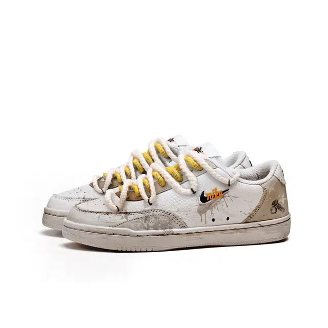 Nike Court Vintage