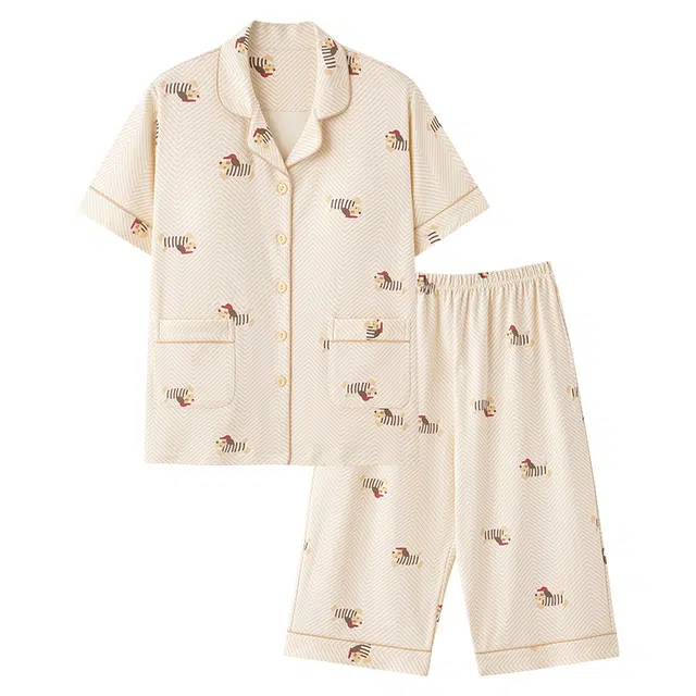 莫代尔 可外穿简约经典清新休闲薄款开衫翻领短袖七分裤带杯垫一体式防凸点家居服睡衣套装 女款 杏色