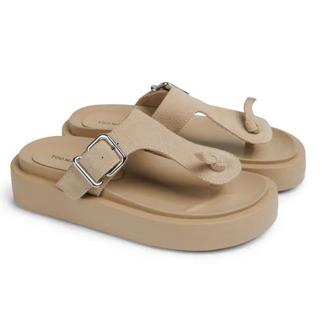 TOOMANYSHOES